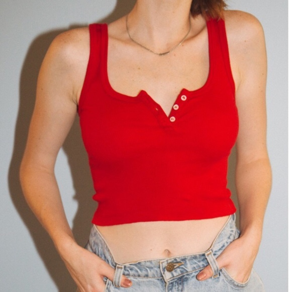 BNWOT Brandy cropped tank